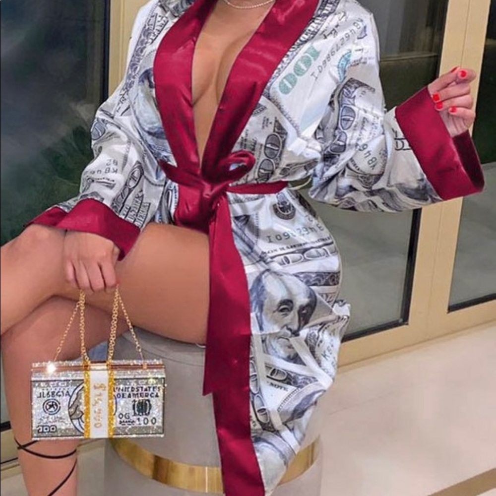 Money Robe Burgundy